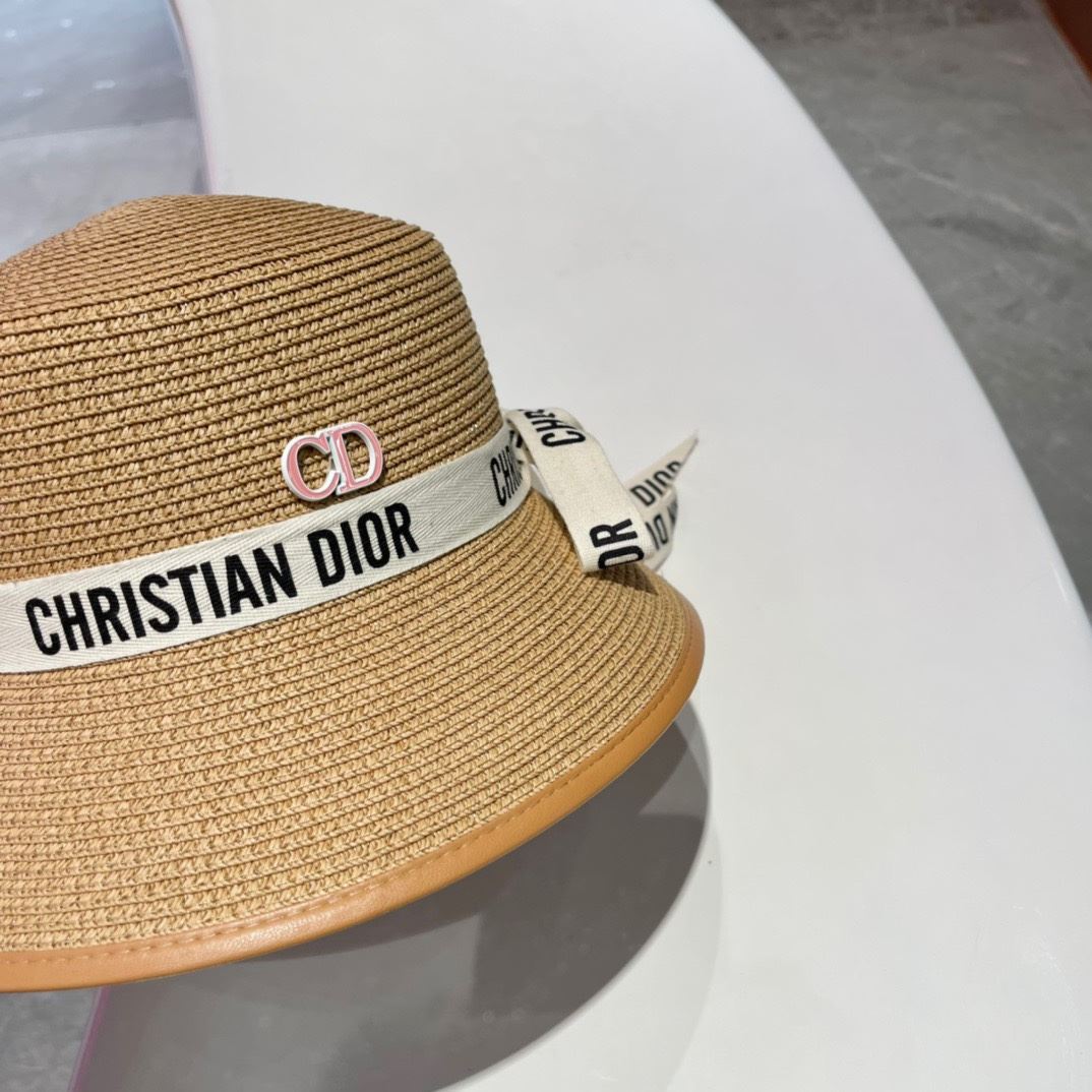 Christian Dior Caps